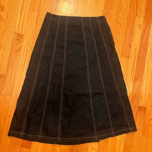 EUC Kotn Radio Skirt Size S - Picture 2 of 4